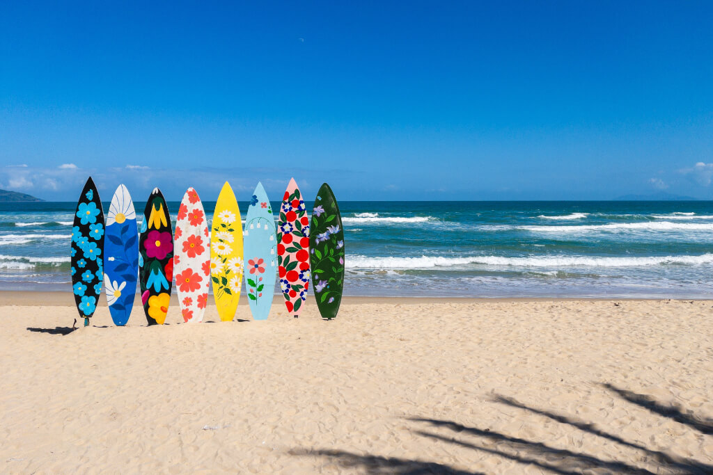Surfboards am My-Khe-Strand in Da Nang, Vietnam