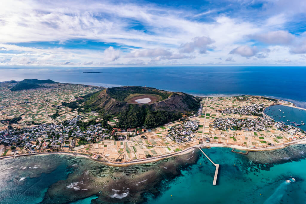 Luftbild der Insel Ly Son in Vietnam